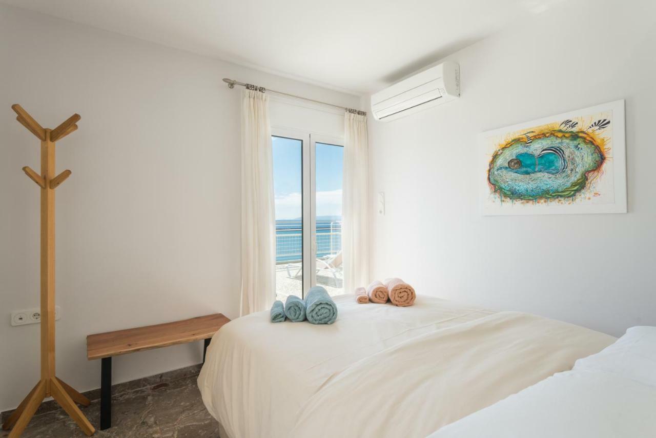 شقة Seafront Penthouse Leo كالاماتا المظهر الخارجي الصورة